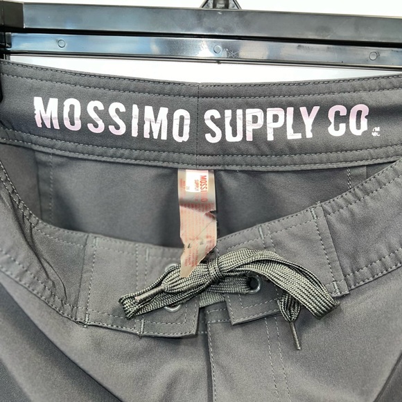Mossimo Shorts Youth Large Gray Polyester Blend 28 In Waist - Picture 3 of 12